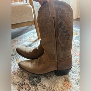 Cody James boots